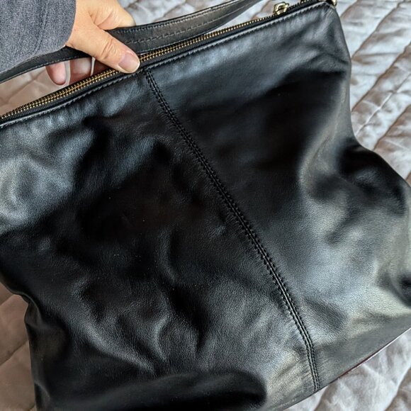 Kate Spade Bond Street Black Smooth Leather Hobo Shoulder Bag with Turnlock - Picture 3 of 7